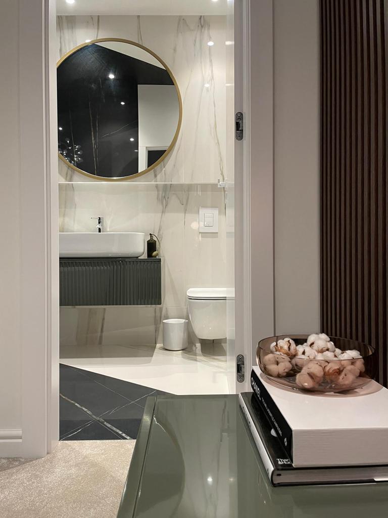 Apartament S, Bucuresti
