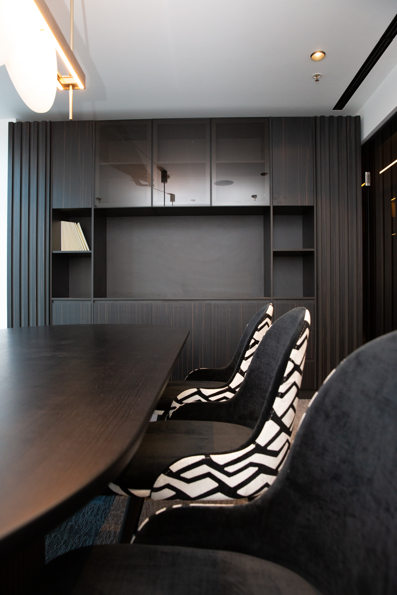 Showroom One United Properties, Bucuresti