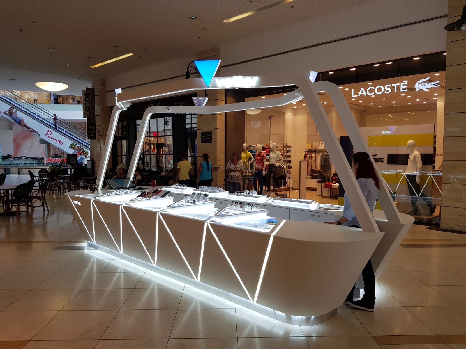 Vetter, Bucuresti