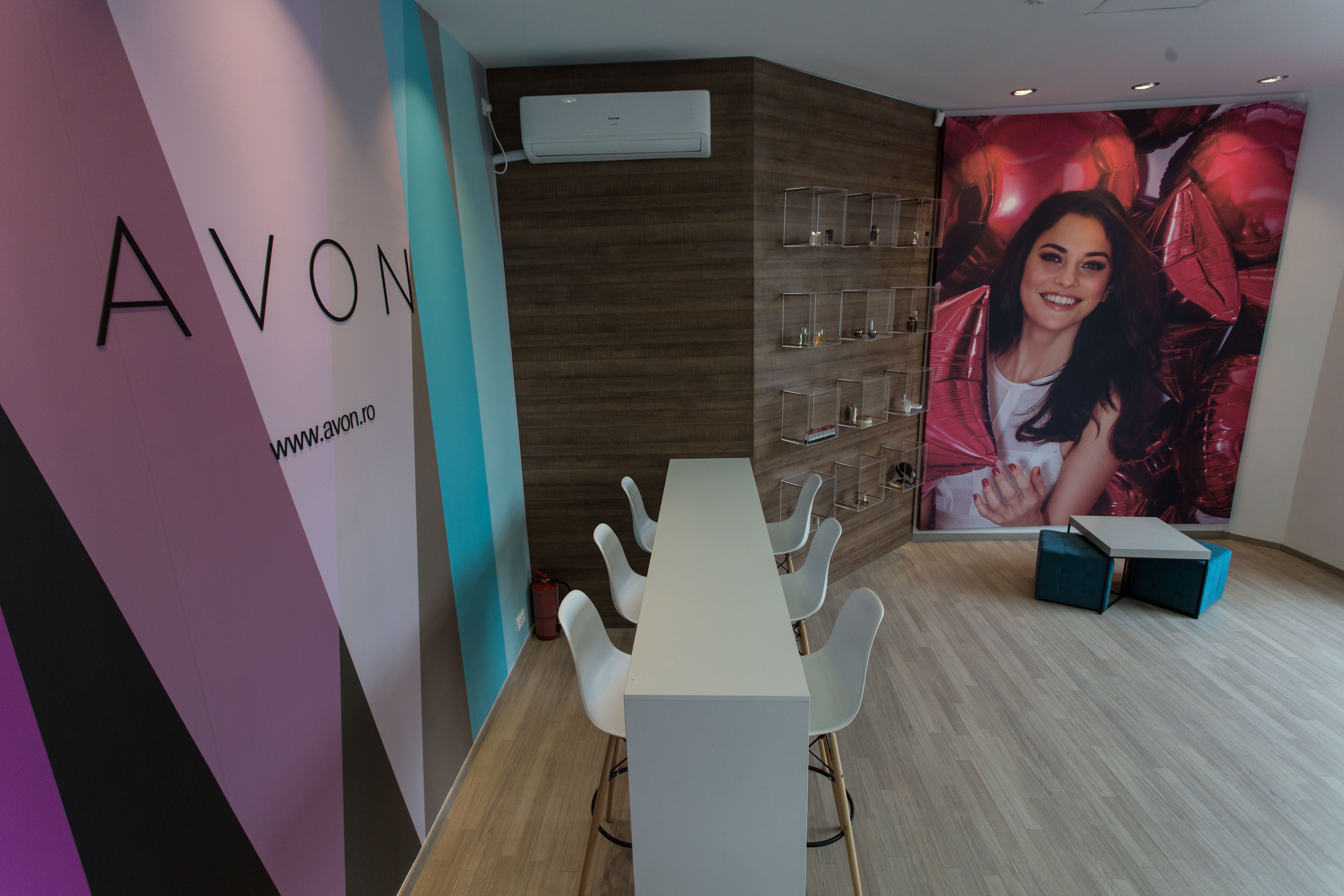 Avon, Bucuresti