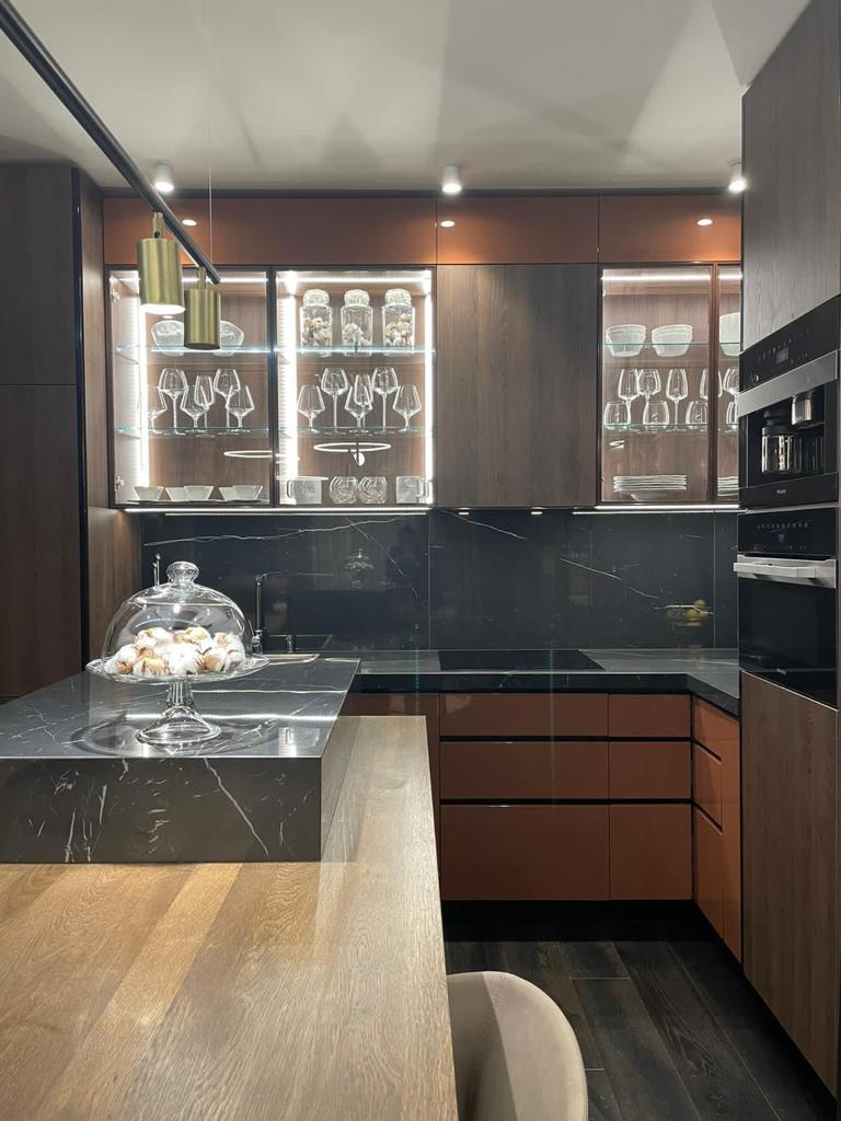 Apartament S, Bucuresti